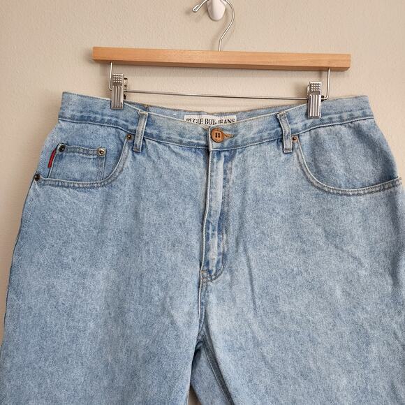 Bugle Boy Jeans Vintage 90s Light Wash Denim Shorts Size 36 - Picture 3 of 7